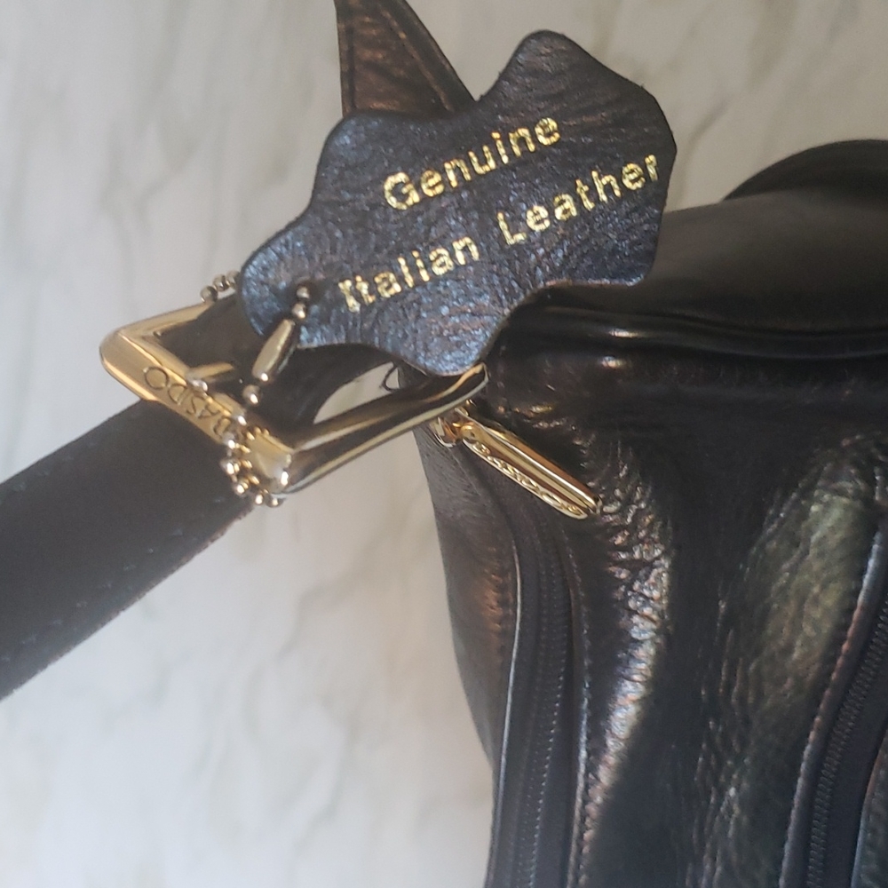 Basido Made in Italy Genuine leather shoulder bag